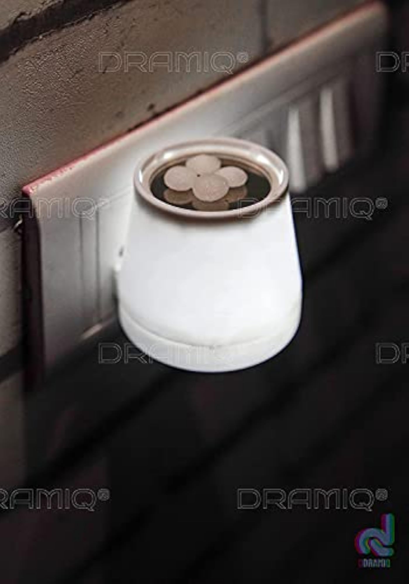 Beautiful Plastic Aroma Diffuser Kapoor Dani with Night Lamp, White LED