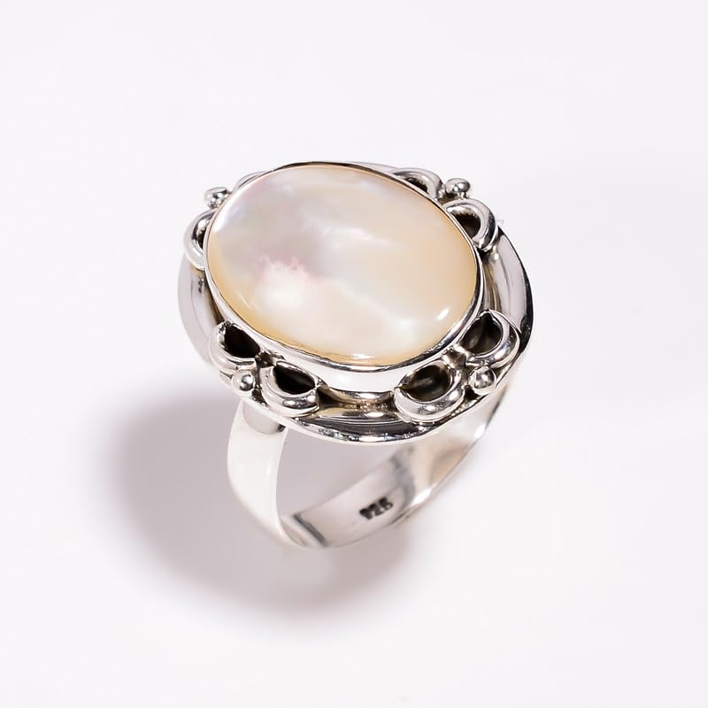 Bague fiançailles argent sterling et nacre contre les bijoux ternes