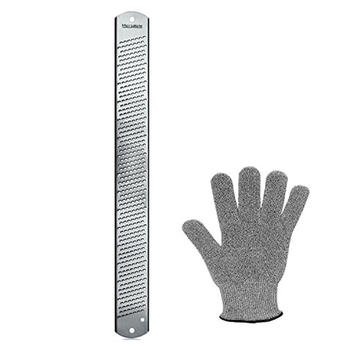 Microplane Classic Zester with Cut Resistant Glove Set