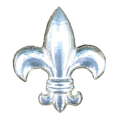 Broche Flor de lis, Flor de lis, Fleur de LYS, Hecho a Mano, en Peltre, por William Sturt Cover