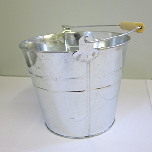 UrbanyRural  Cubo metal : contemporáneo