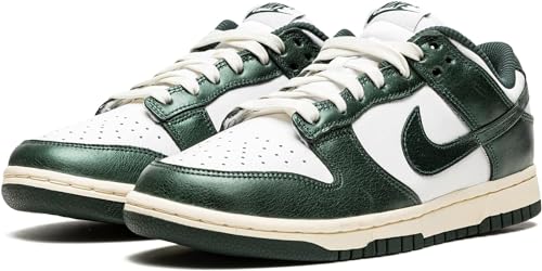 White / Pro Green / Coconut Milk Nike WMNS Dunk Low2
