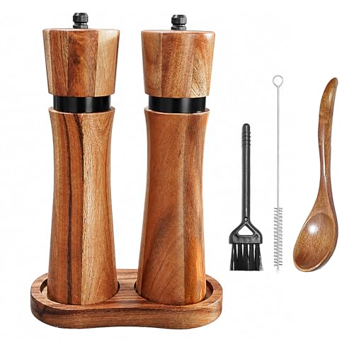 Alverra Salz und Pfeffermühle Holz Set 2er Gewürzmühle mit Keramikmahlwerk & Untersetzer Manuelle Pfeffer und Salzmühle aus Akazienholz Edles Geschenk für Küche & Haushalt