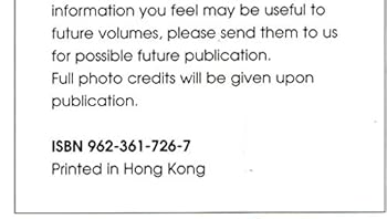 Paperback The Blue Helmets Under Fire: 50 Years of U.N. Peacekeeping Missions (Concord Colour 4000) Book