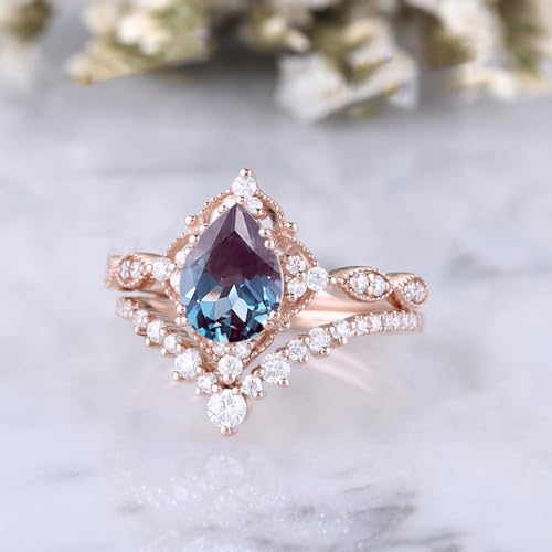 1.5 ct Pear Shaped Alexandrite Engagement Rings For Women Vintage 2 pcs Art Deco Bridal Sets Wedding Rings S925 10K 14K 18K White Yellow Rose Gold Teardrop Wedding Ring Set For Her3