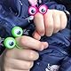 ZOKJSW Augen Fingerpuppen, Eye Fingerpuppe, Spielzeug für Kinder, Parteibevorzugung Spielzeug, Party Geschenk Haben Spielen für Kinder (Gelegentliche Farbe, 15 Stück)
