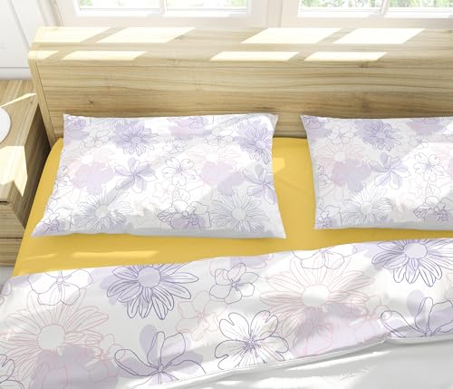 Parure de lit king size aux finitions soignées et lignes florales simples