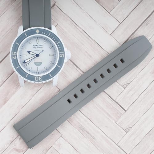Image of StrapHabit Quick Release Rubber Watch Strap Band FKM 20mm 22mm 24mm