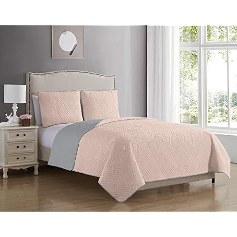Blissful Living Reversible Luxury Pinsonic Solid Quilt Set Including Shams – Lightweight and Soft for All Year Round Comfort, (Blush/Grey, King) Cover