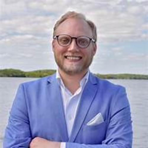 Episode 2 Conch Chatter- Democratic Primary Candidate Daniel Horton-Diaz- State House-District 120