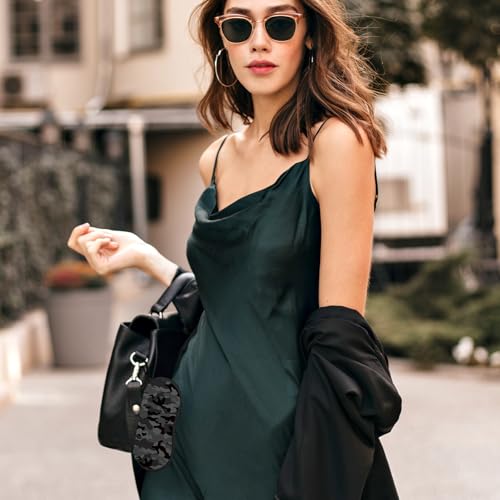Image of Sunglasses Soft Case, Ultra Light Portable Neoprene Zipper Glasses Case for Men Women