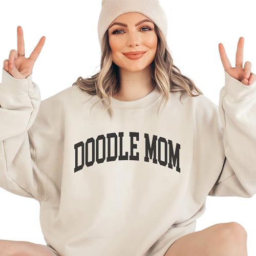 Doodle Mom Varsity Sweatshirt, Cute Goldendoodle Pet Parent Sweater, Golden Dog Mom Gift, Dog Lover Shirt, Unisex Womens Crewneck Sweatshirt