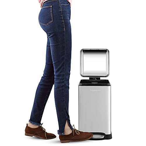 Image of happimess Betty Retro Mini 3.2 Gal Step Trash Can, Platinum Silver