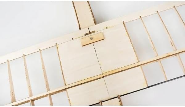 【新作登場，得価】 【A674-9】 LAZER CUT レーザーカット・バルサキット [ ゼロ戦 30 ]　零式艦上戦闘機二二型　プラモデル　《ジャンク品》 部品欠品あり　