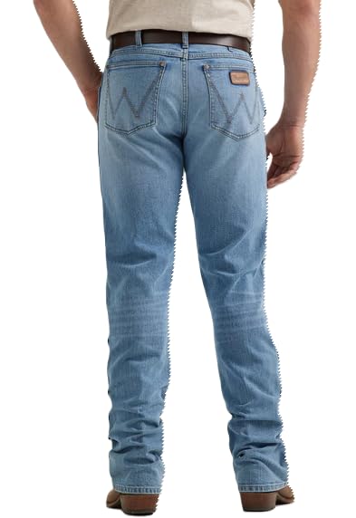 Wrangler Men's Retro Slim Boot Jean 1123469162