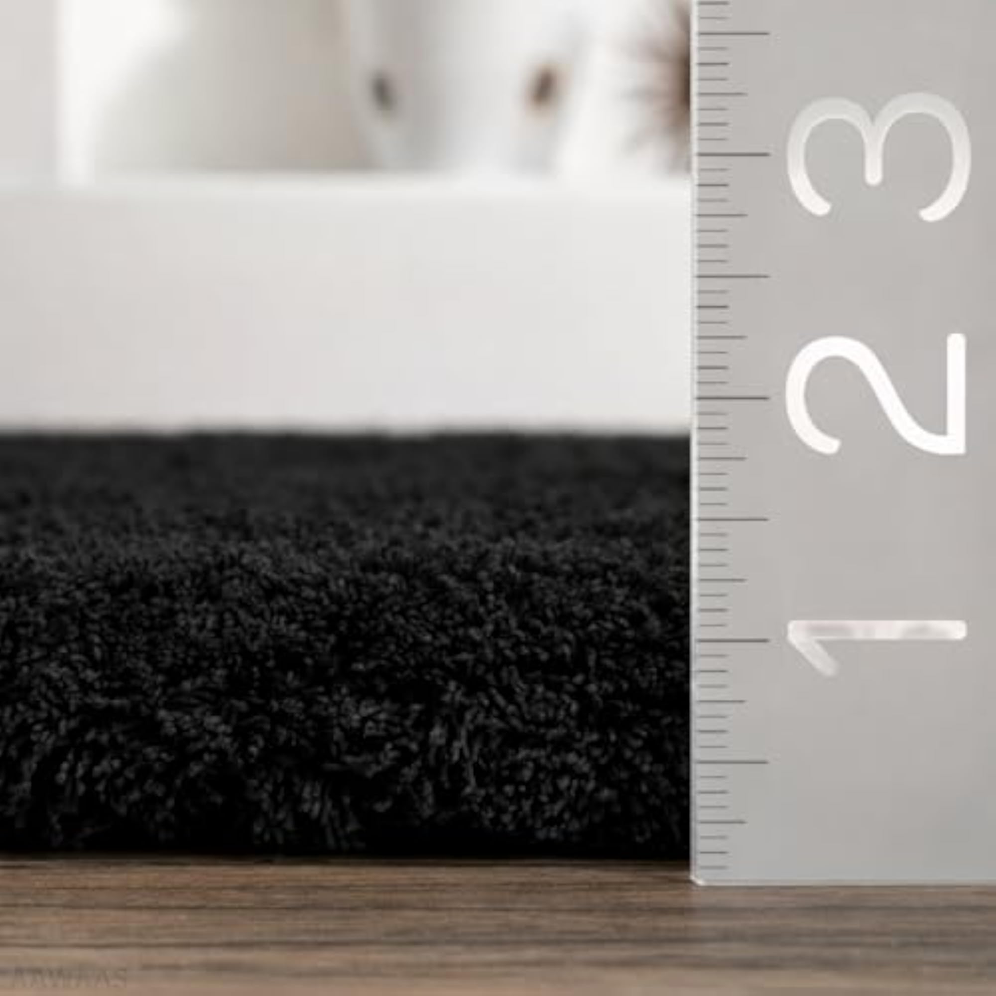 Luxury Fluffy Shaggy Polyester Carpet, 2x5 Feet