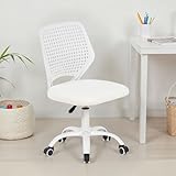 Dimensions : 47 x 89 x 46 cm. Cette chaise de bureau enfant offre une assise réglable et une rotation à 360 degrés pour s'adapter à la croissance. Idéale pour devoirs et loisirs, elle s’adapte au bureau comme à la chambre.