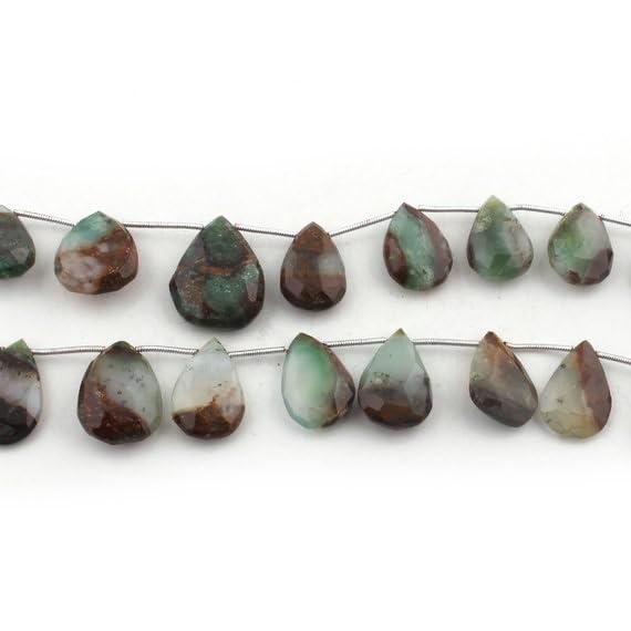 Chrysoprase briolettes authentiques fini les perles ternes avec ces gouttes facettées