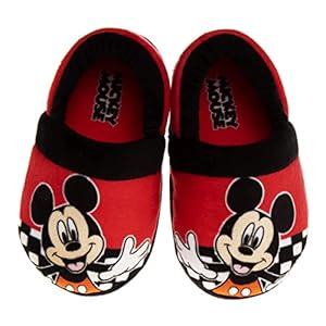 Disney Boys’ Mickey Mouse Slippers – Cozy Plush Fuzzy Slippers: Non-Slip, Non-Skid Slippers for Boys (Toddler/Little Kid)