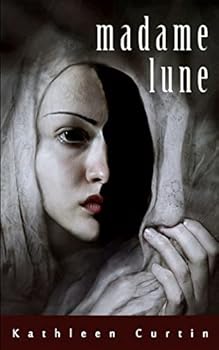 Paperback Madame Lune Book