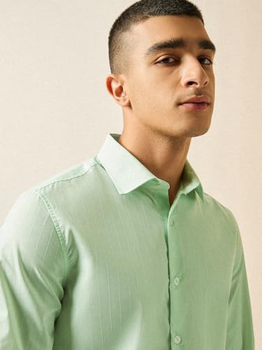 Image of THE BEAR HOUSE Men's Green Vertical Striped Tailored Fit Formal Shirt