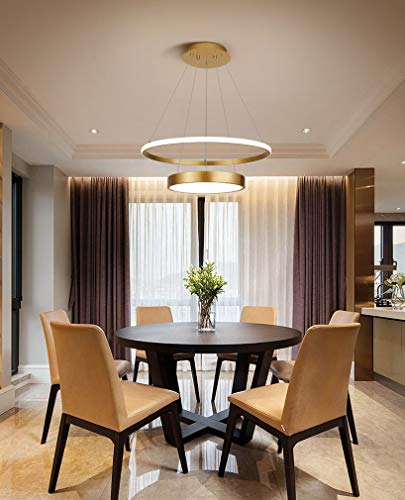 Plafonnier LED moderne pour salle de restauration et table de repas conviviale