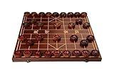 [Alta calidad] Este juego de ajedrez tiene cuatro tipos diferentes de madera para elegir. Es plegable, por lo que es fácil de almacenar. Está grabado con láser y trazado en oro para que nunca se gaste. Es el regalo perfecto para ti o un amigo.