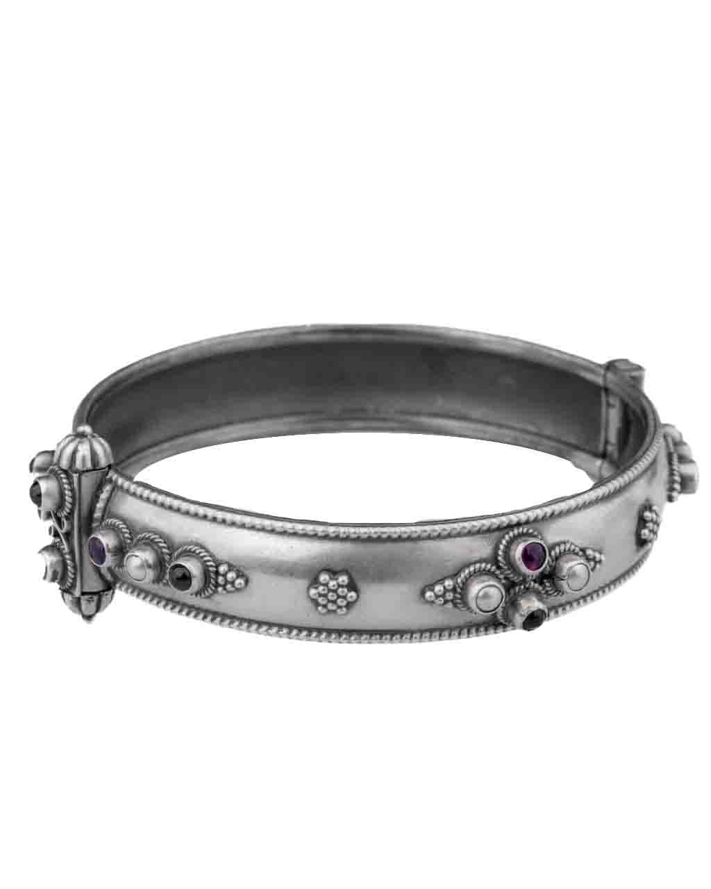 Shyle 925 Sterling Silver Bangle/Bracelet, Tattva Vintage Inspired Sadabahaar Kada,Well Stamped with 925,Traditional Silver Multicolor Chudi, Handcrafted Silver Kada, Gift for Her (2-6) (B0D8W6C3KS) Amazon Price History, Amazon Price Tracker