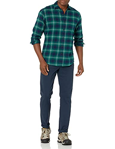 Image of Amazon Essentials Men's Regular Fit Long-Sleeve Flannel Shirt, Soft Brushed Cotton, Lightweight yet Warm