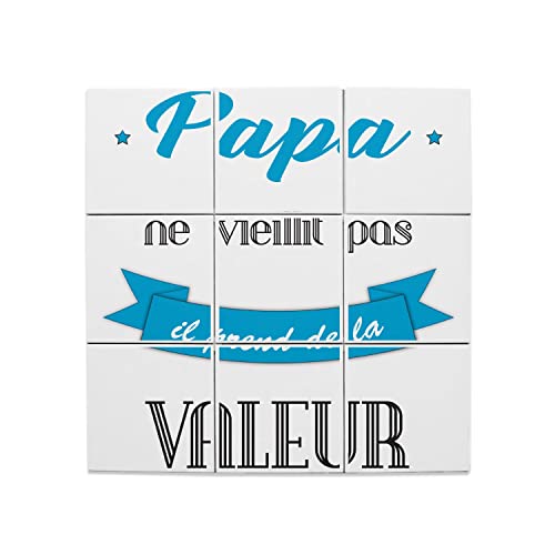 Carreaux céramique décoratif bleu pour relooker un mur blanc sans peindre