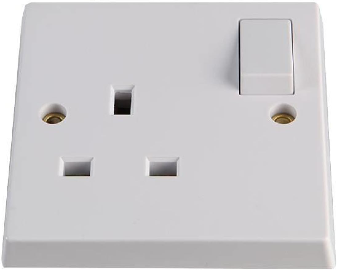 13A 1 Gang Switched Plug Socket, White