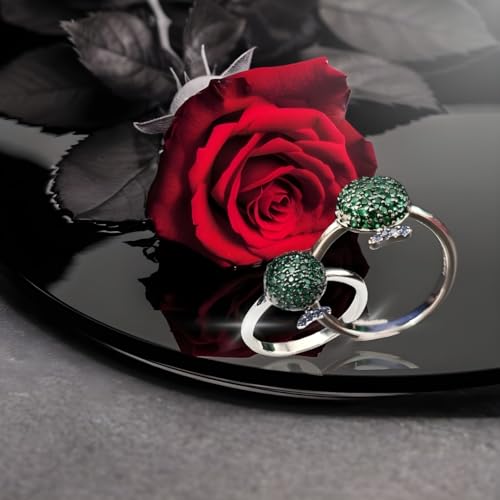 Image of Silver Ring - Bold Meets Elegant