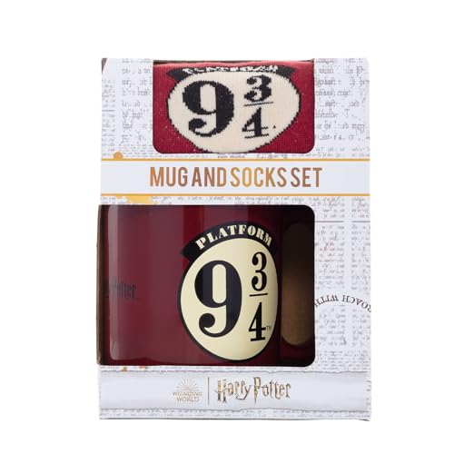 Pyramid International Harry Potter (Platform 9 3/4) Mug & Sock Gift Set, 11oz/312ml Mug, One Size Socks