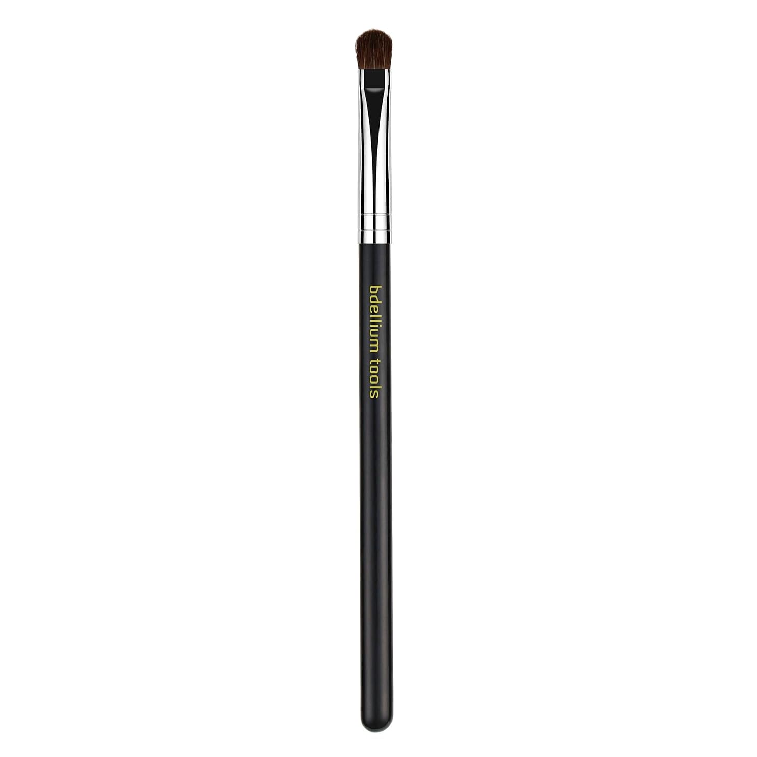 Bdellium Tools Professional Makeup Brush - Maestro Series 772 Small Shader - With Mix of Soft Natural & Synthetic Fibers, For Precise & Quick Shading (Black, 1pc)