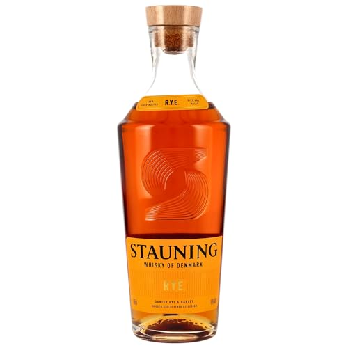 Stauning Rye Whisky | Dänischer Whisky | Bodenvermälztes Getreide | Direkt befeuert in kleinen Pot-Stills destilliert | 48% Vol. | 1 x 0,7 L