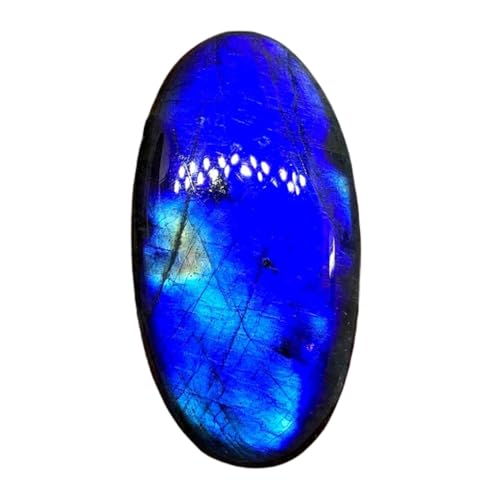 Labradorite cabochon protecteur pour imaginer un pendentif unique chargé d'histoire