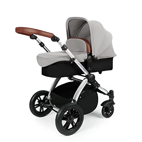 Ickle Bubba Stomp V3, All-in-One-Reisesystem, inklusive Trageschale, wendbarer Kinderwagen und Galaxy-Autositz Gruppe 0+ mit ISOFIX-Boden (Silber auf Silberrahmen)