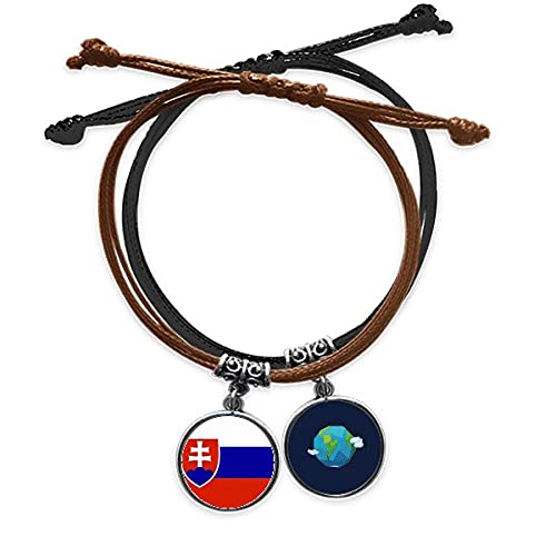 Pulsera de cuero de Eslovaquia ideal para llevar en partidos y festivales culturales