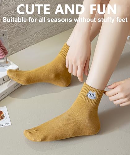 Image of IIG Womens Novelty Cotton Crew Socks Cute Animals Socks Fun Flower Socks (fit women's shoe size 5-9)