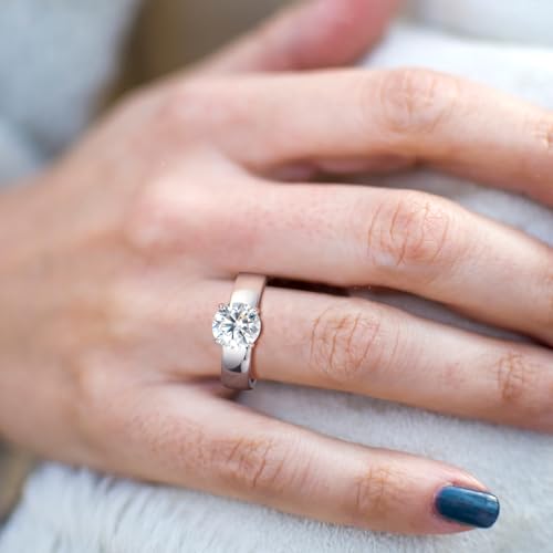 2CT Solitare Moissanite Engagement Ring D Color VVS1 Clarity Anniversary Rings 925 Sterling Silver 4 Prong Moissanite Ring for Women or Wife Gifts2