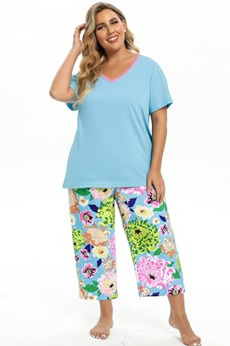 Image of Vozanet Women's Pajamas Set Soft V Neck Sleepwear Top and Capri Pj Lounge Sets Cartoon Heart Shape Cat Nighty Plus Size