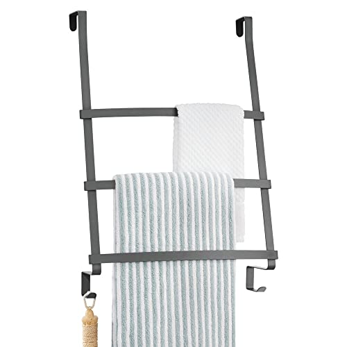 mDesign porte-serviettes à suspendre – porte-torchon sans perçage pour la salle de bain – échelle accroche torchon avec 3 barres et 2 crochets – convient aussi dans le couloir – gris foncé