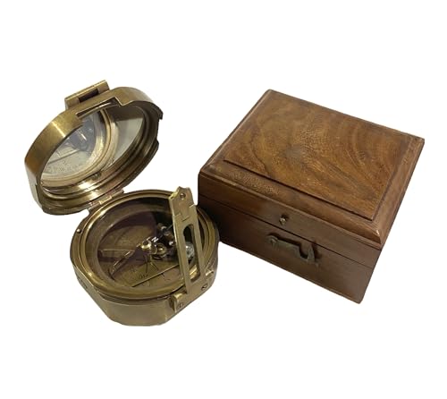 Brújula náutica vintage de latón con caja de madera miniatura 3