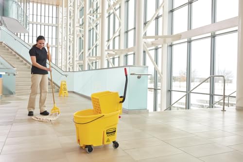 Rubbermaid Commercial Products FG758088YEL Wavebrake 35 Qt. Side-Press Mop Bucket And Wringer Combo thumb #16