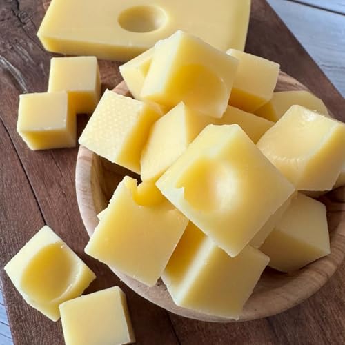 yDELICIOSAz G^[ AOP _CXJbg (1cm/2cm) `[Y OXtFbh XCXY n `[Y tHf O^ Aged Emmental Swiss Diced Cheese Grassfed Perfect f