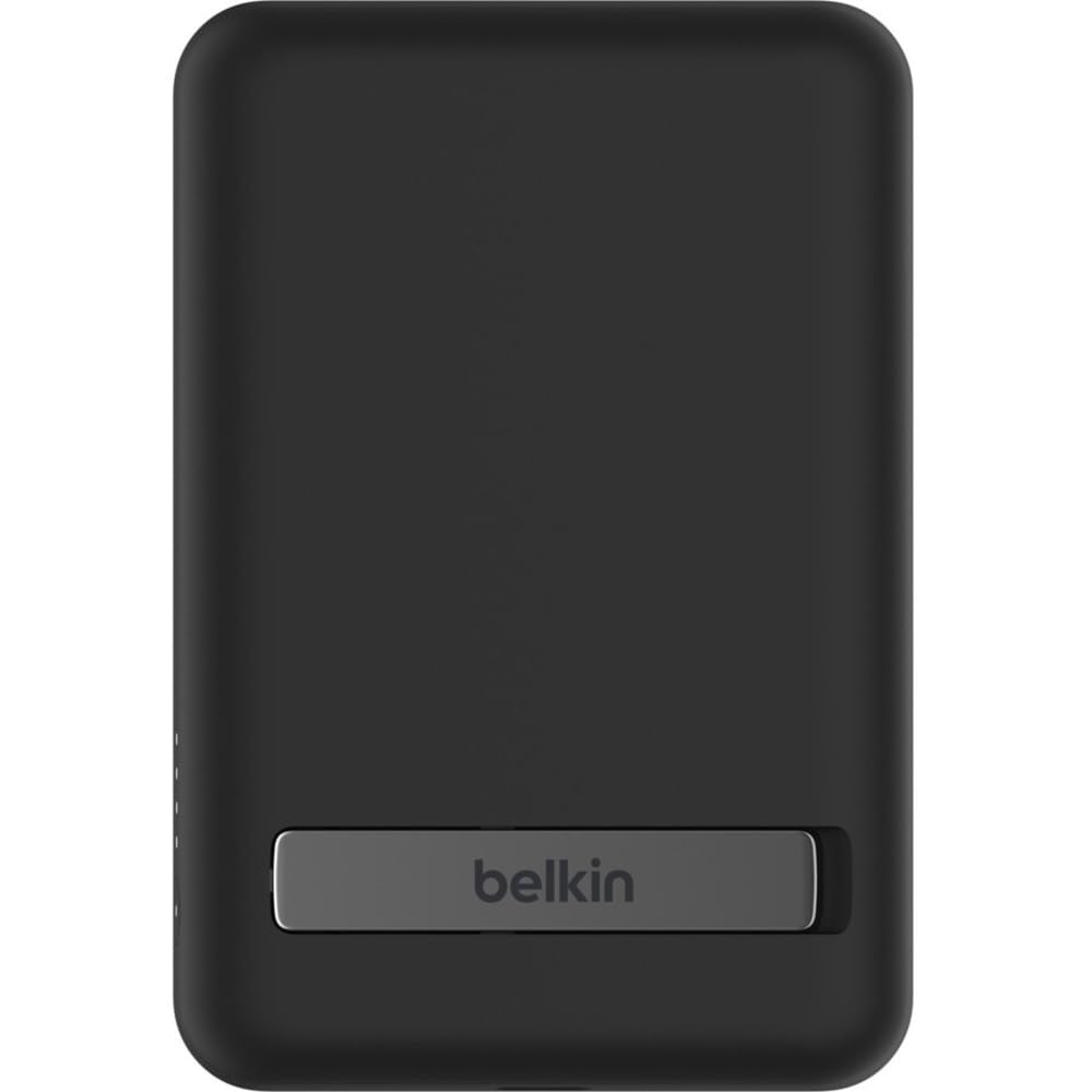 Belkin BPD004 5000 mAh Magnetyczny bezprzewodowy powerbank, przenośna ładowarka do MagSafe z ładowaniem Pass-thru, moc wyjściowa 7,5 W, moc wej 10 W, kompatybilna z seriami iPhone 13 i 12 – Czarny | Bezprzewodowe ładowanie akumulatora, iPhone 17, Air, Pro