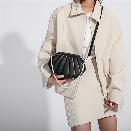 Sac de fête coquillage contre les looks trop classiques