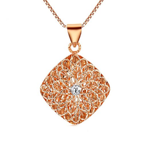 Bijoux pendentif carré or 18k idée cadeau idéal pour femme