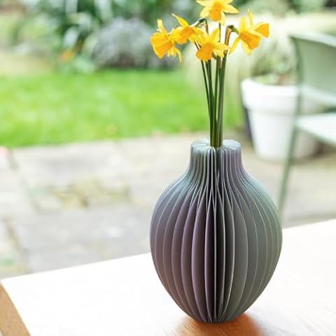 Chic Honeycomb Paper Vase with Glass Vial Cover