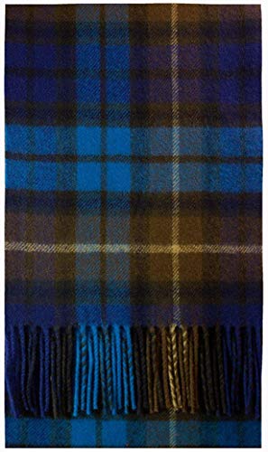 Bufanda de lana Buchanan Blue de I LUV LTD, un regalo distinguido de invierno